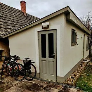 A La Maison - Epp Mint Otthon