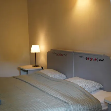 A La Maison - Epp Mint Otthon