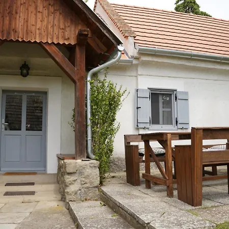 Сasa de vacaciones A La Maison - épp Mint Otthon