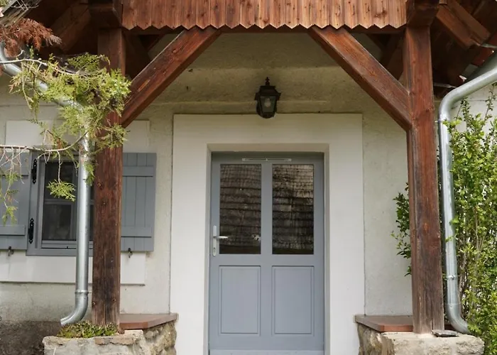 Semesterbostad A La Maison - Epp Mint Otthon